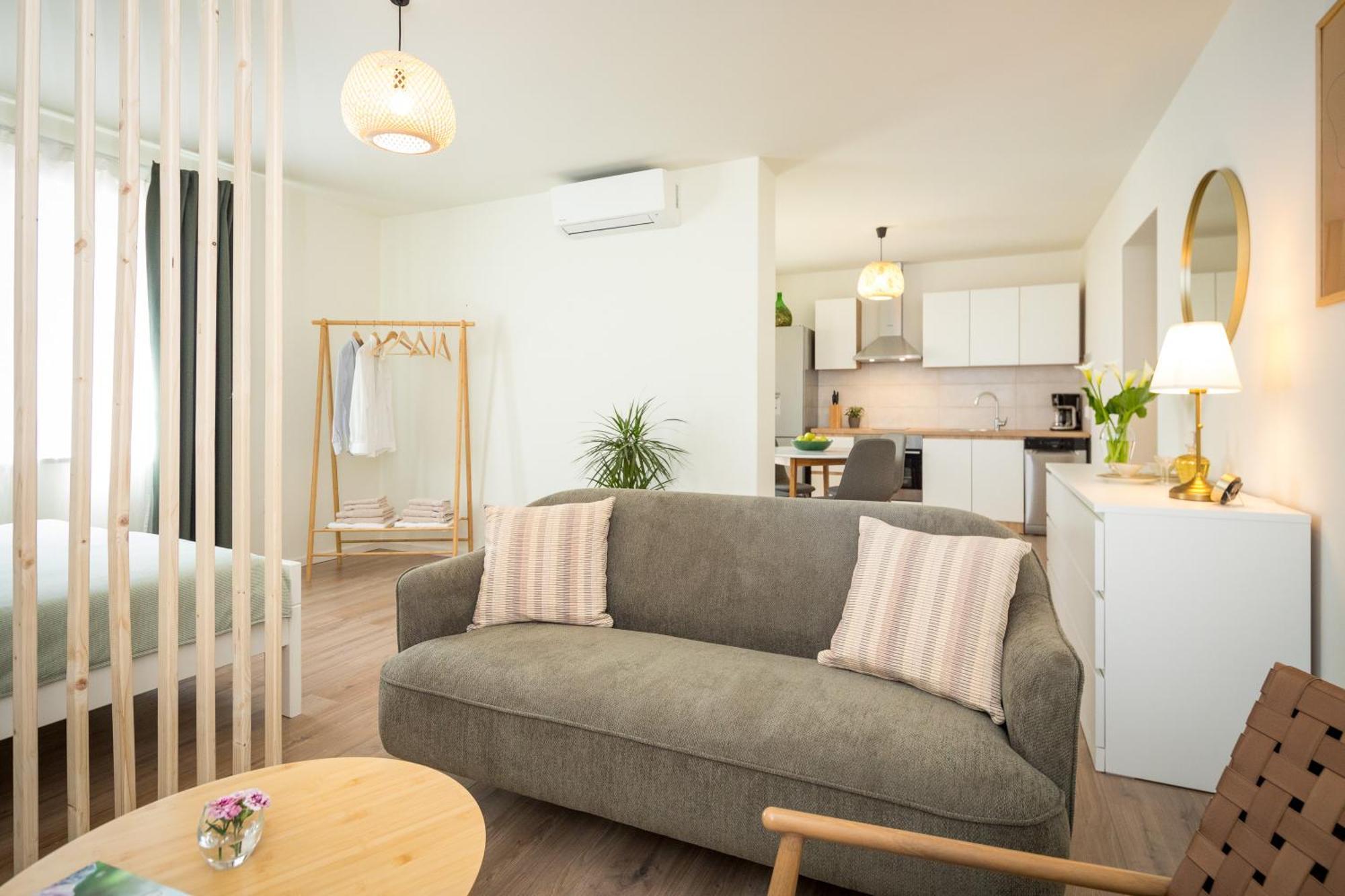 Cozy Room & Studio Kali 로비니 외부 사진